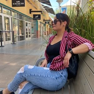 Meet your Posher, Brenil